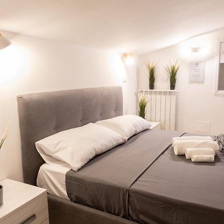 Suite Gli Ulivi Colonna Екстериор снимка