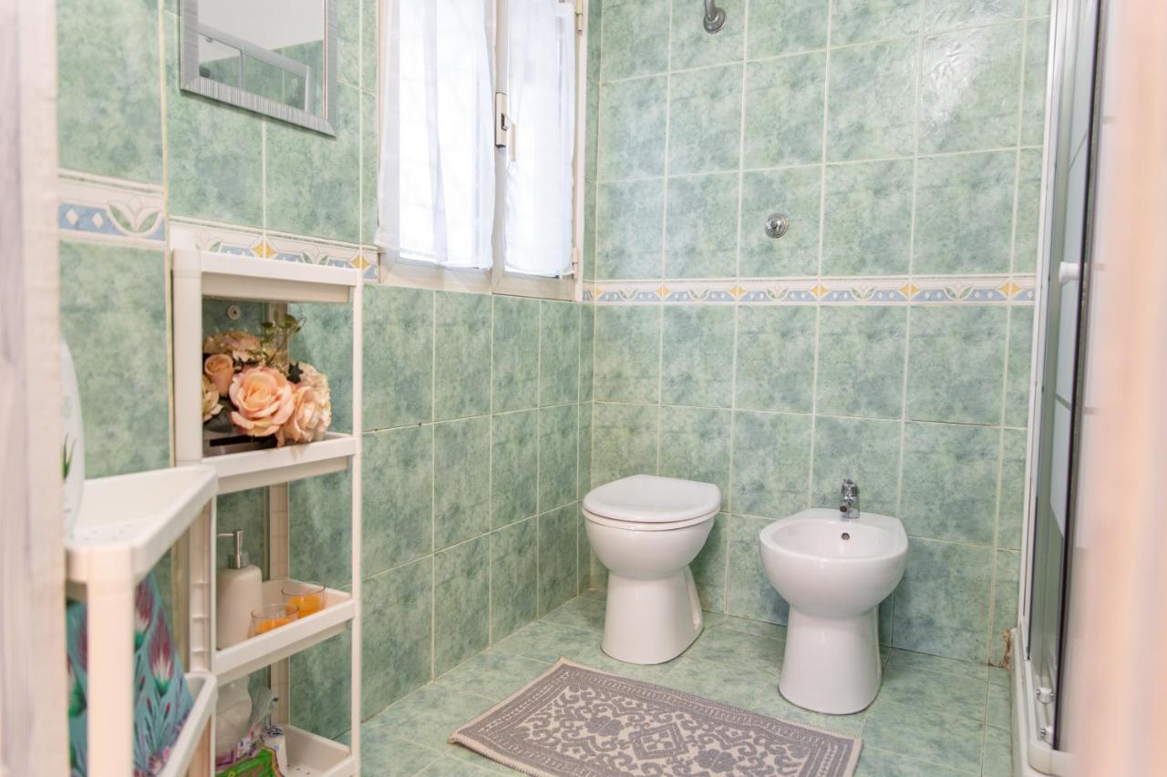 Suite Gli Ulivi Colonna Екстериор снимка